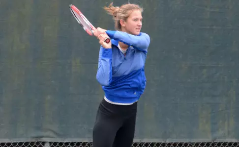 Sara Komer Seals Victory for Blue Hens Over Albany