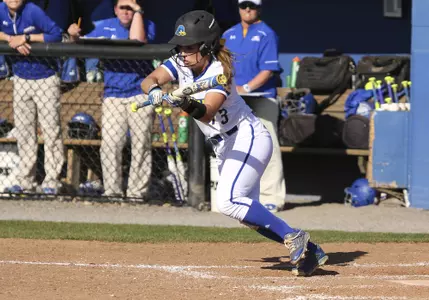 Delaware Splits CAA Softball Doubleheader With Hofstra
