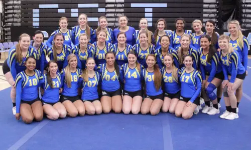 Delaware Cheerleaders to Compete in College STUNT National Championships this Week