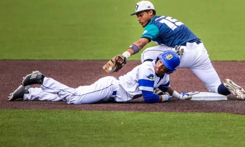Blue Hens Fall Victim to Late Inning Longball, Suffer 12-2 Setback to League-Leading UNCW