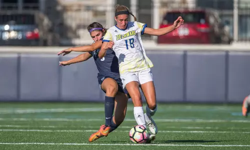 Comebacks Fall Short as Hens Drop 3-2 Decision to Villanova in Season Opener