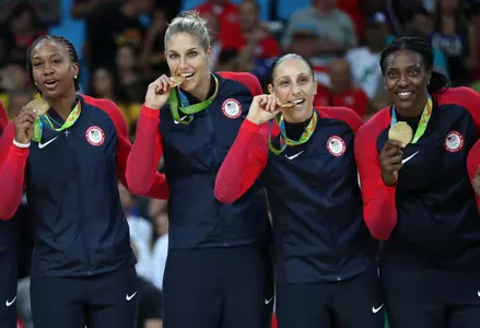 GOLD MEDALIST! Elena Delle Donne Leads USA Women?s Basketball to Sixth Straight Gold Medal