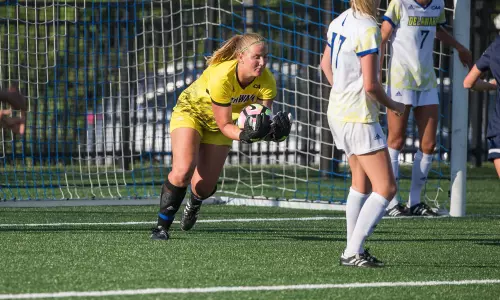 Delaware Falls to Syracuse 2-0 to End Weekend Road Trip