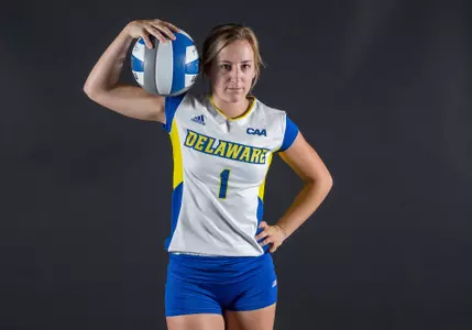 Taylor Hollingsworth Named CAA Volleyball Defensive Player of the Week