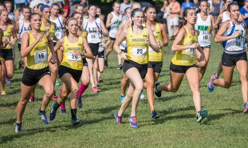 Freshman Mackenzie Jones Leads Delaware Again as Hens Place Second at UD Invitational