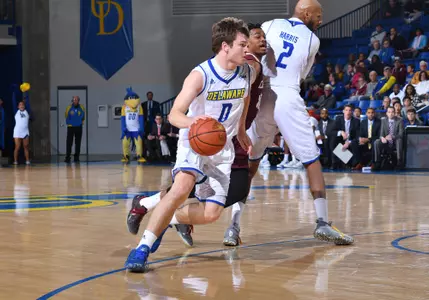 Big Run, Late Three-Pointers Send Charleston to 65-56 Win Over Delaware