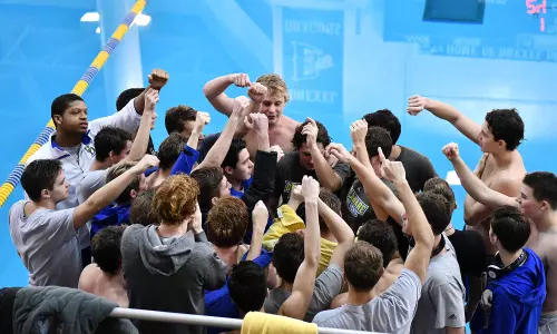 Delaware Swimmers and Divers Drop CAA Tri-Meet with Drexel, Northeastern