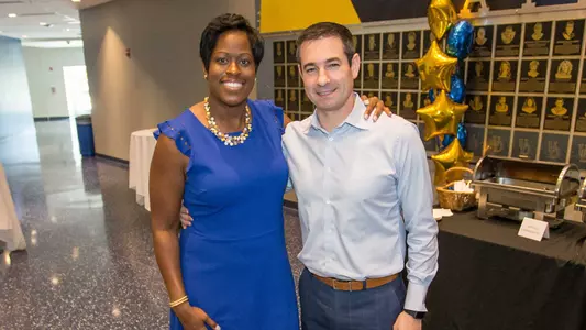 Blue Hens Basketball Coaches Shows Return for Another Season; Debut Set for Nov. 6