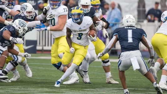 Slow Start Trips Up Blue Hens in 28-7 Loss to Villanova in Battle of the Blue
