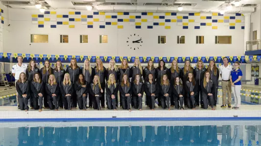 Blue Hens Cruise to Franklin & Marshall Invitational Crown