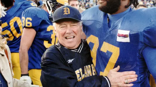 Memorial Service for Delaware Hall of Fame Coach Tubby Raymond Set for Jan. 12 at The Bob