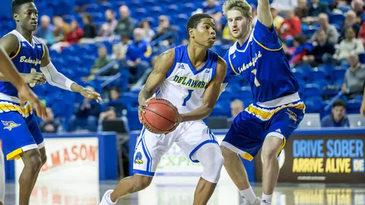 Anderson, Daly Shine in Blue Hens' 76-62 Home Victory Over CSU Bakersfield