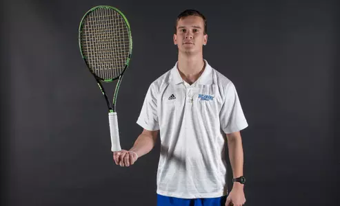 Men’s Tennis Drops 5-2 Match at Longwood
