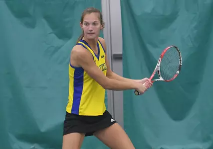 Komer Wins Fifth Straight; Delaware Falls to George Washington, 5-2