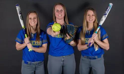 Gearhart, Kolofer, Steinmetz Selected 2017 Delaware Softball Captains