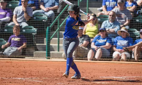 Blue Hens Defeat Campbell, UNCG on First Day of UNCG Spartan Classic