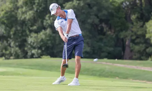 Blue Hens Second, Gianniny Tied For Fourth After First Day of Manor Intercollegiate
