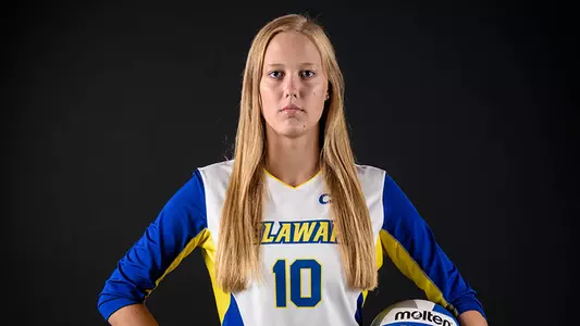 Julia Hayes Named CAA Volleyball Defensive Player of the Week