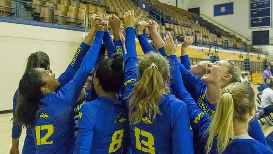 Blue Hens Take On Northeastern, Hofstra in Home-Opening Weekend