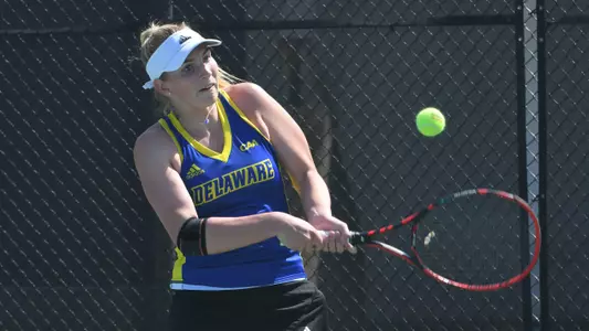 Komer and Pilkington Advance at Riviera All-American Championship