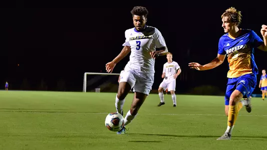 msoccer18-campbell-hofstra