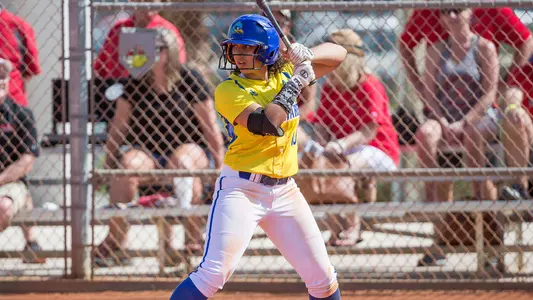 Delaware Falls To Villanova, Cornell on First Day of Blue Hen Invitational