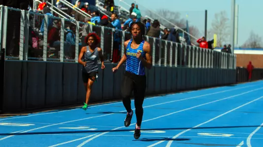 Blue Hens Post 15 Wins In Dominant Performance At Delaware Classic