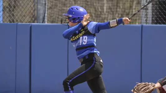 Bessel's RBI Single Gives Blue Hens 3-2 Victory Over Charleston