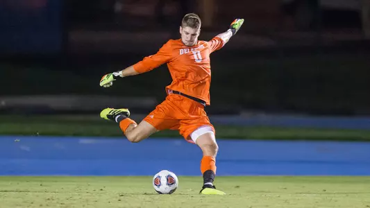 msoccer18-morton-shu