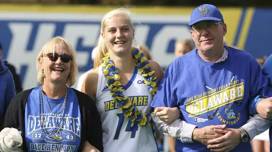 Kiki Bink with parents
