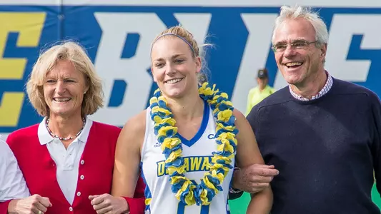 Greta Nauck with Parents