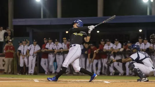Hutchins swings