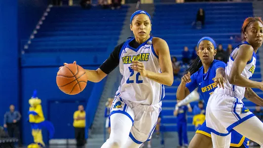 Samone DeFreese vs Hofstra