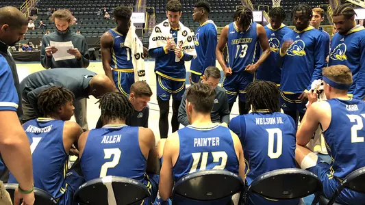 mbb22-huddle-appstate