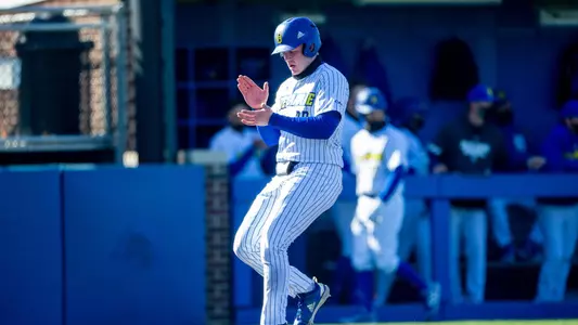 BASE vs. Villanova