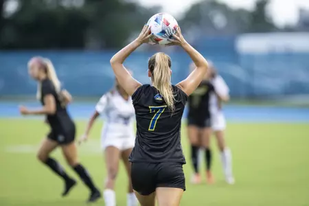 Anna Sisson WSOC vs. Villanova 2021