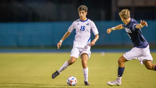 msoccer21-barbolla4-monmouth