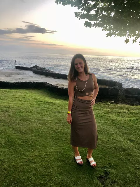 lizzie gaebel hawaii