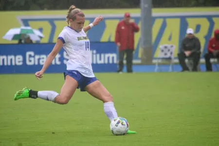 Women's Soccer vs. Sacred Heart