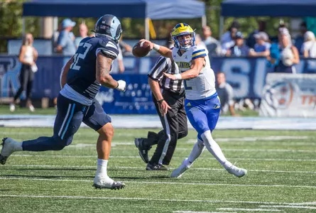 Nolan Henderson vs. URI 2022