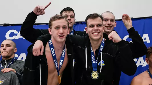 Men's SWIM 200 Medley Relay Champions