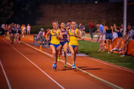 Nina Sgambelluri/Hannah Lindgren at Larry Ellis Invitational