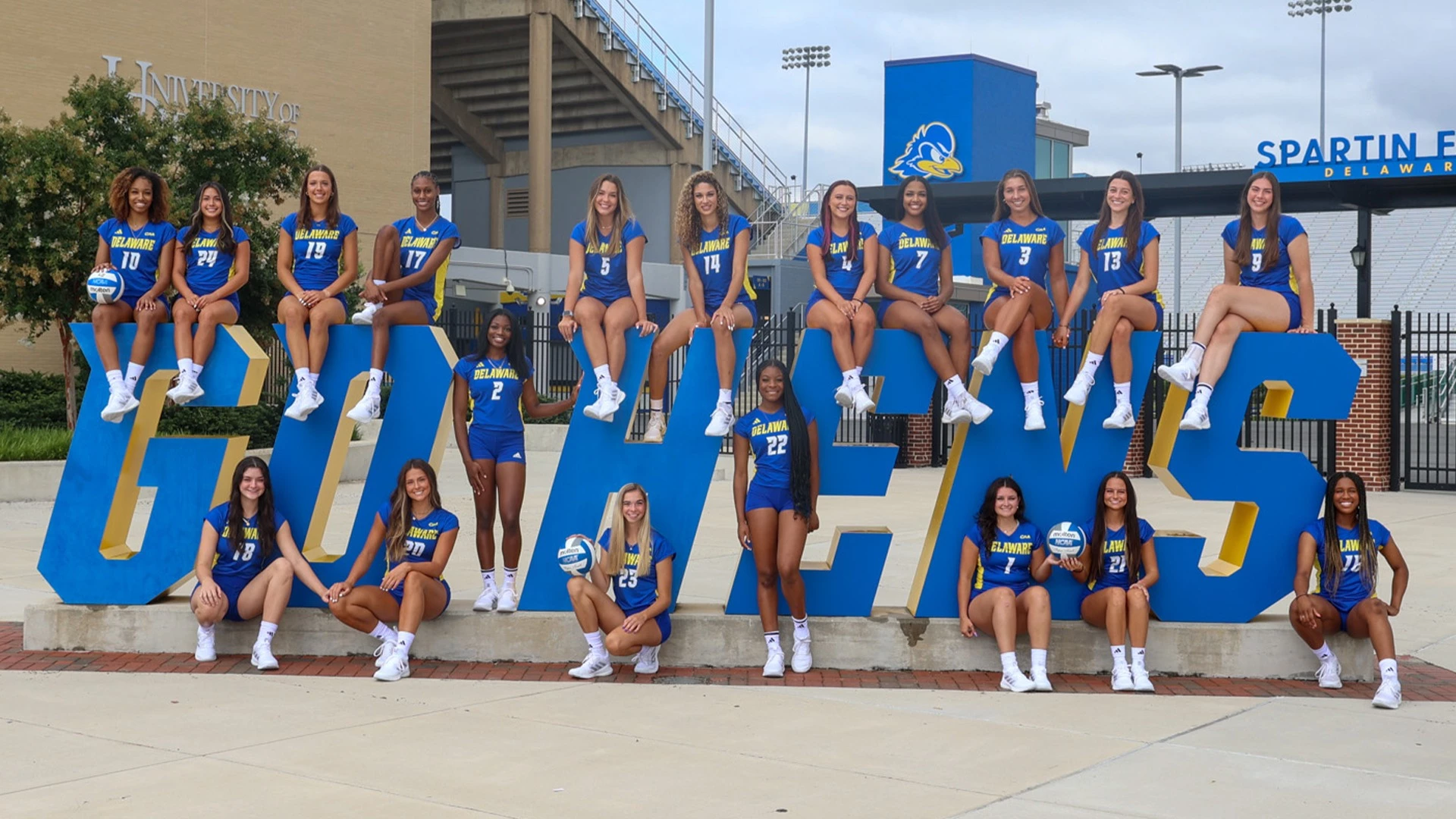 2023 Volleyball Team Photo