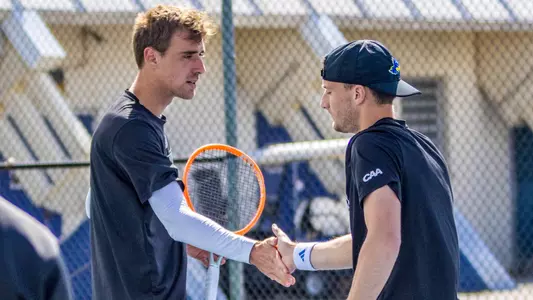 Javier Ruiz and Karol Malirz