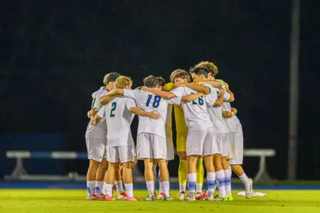 MSOC vs UMass Hudle