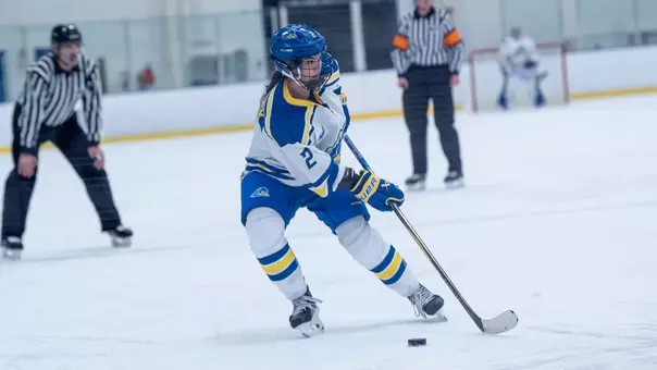 Lexie Lonask vs. Robert Morris