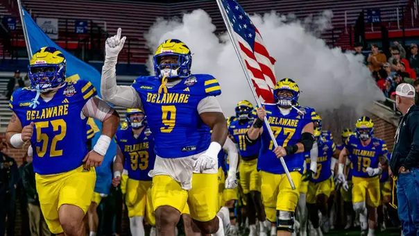 Football Set to Play Illinois in 2027; Date Changes Announced for 2026