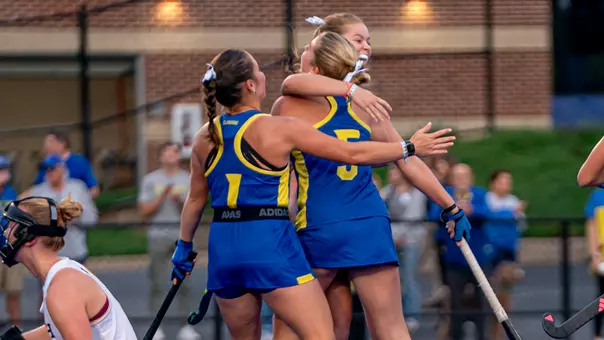 Lily Cosner, Amanda Rattay, Saar de Boer