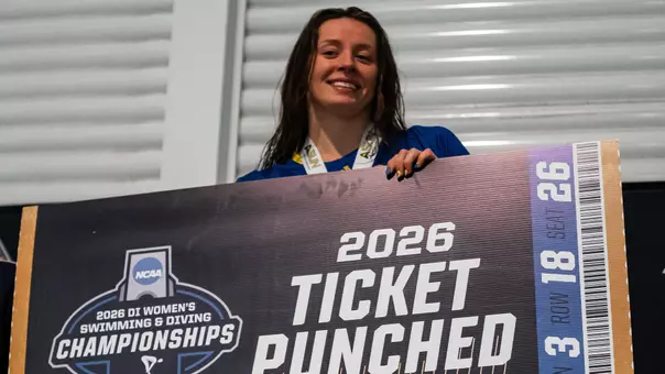 Victoria Novinskiy 200-Fly NCAA