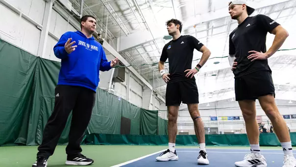 Men's Tennis Huddle